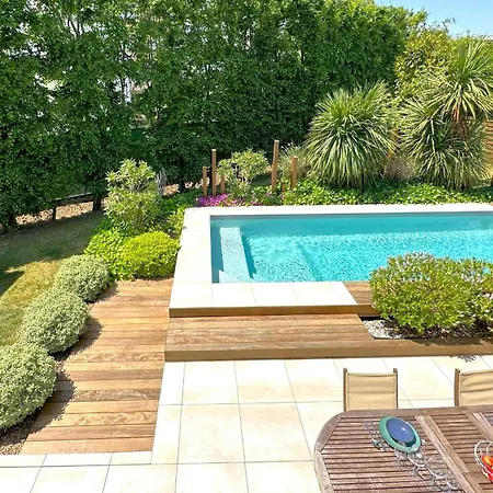 ヴィラ La Celeste-villa Standing Avec Piscine Et Jardin